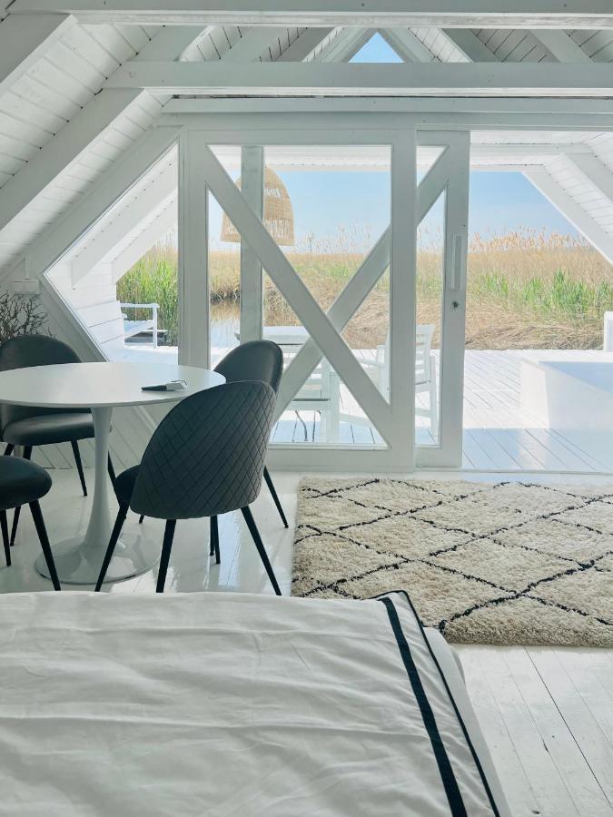 רוסט Seehuette Neusiedlersee - Strandhaus, Elektroboot Inklusive מראה חיצוני תמונה